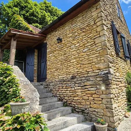 Les Platanes A Feriehus